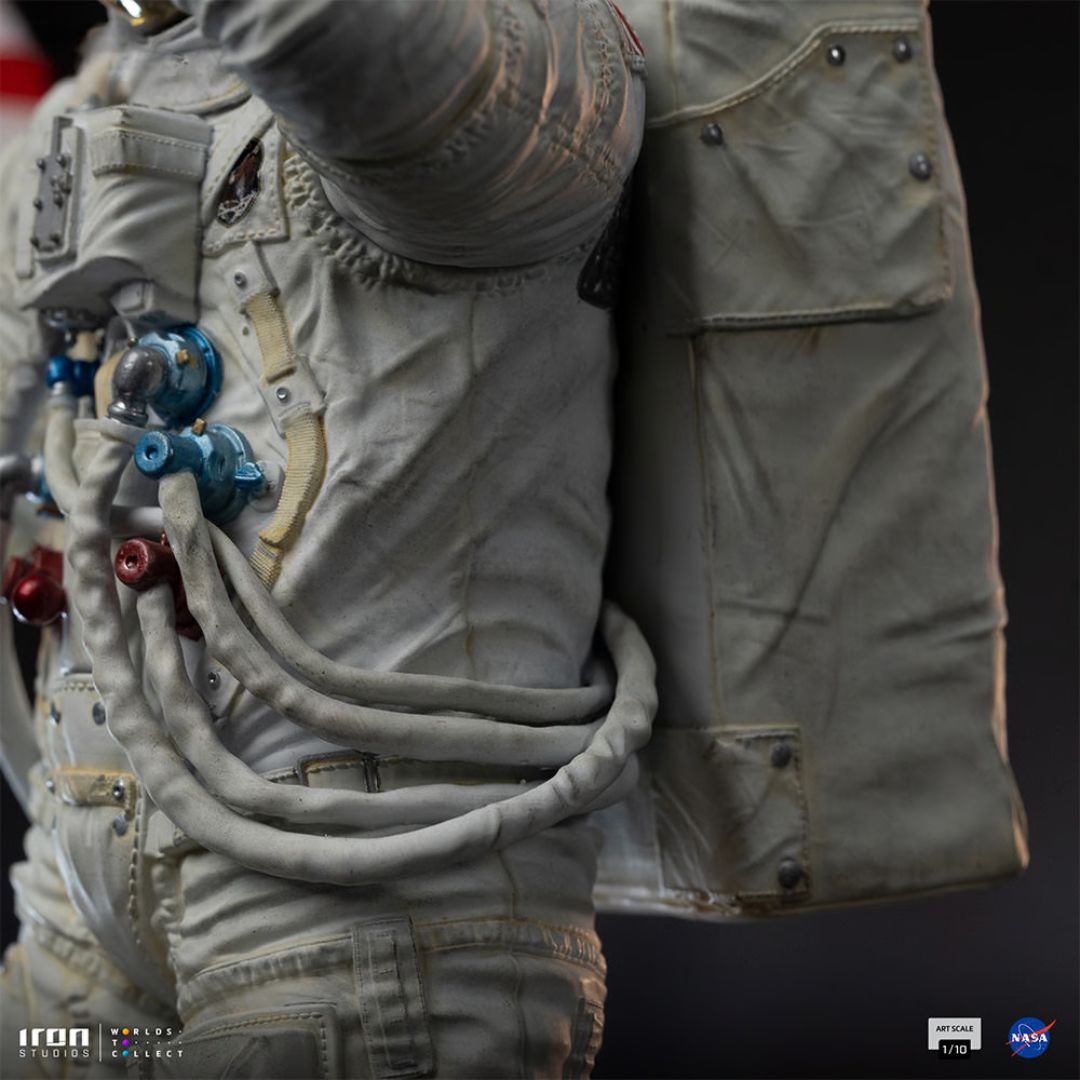 Apollo 11 Astronaut Statue By Iron Studios -Iron Studios - India - www.superherotoystore.com