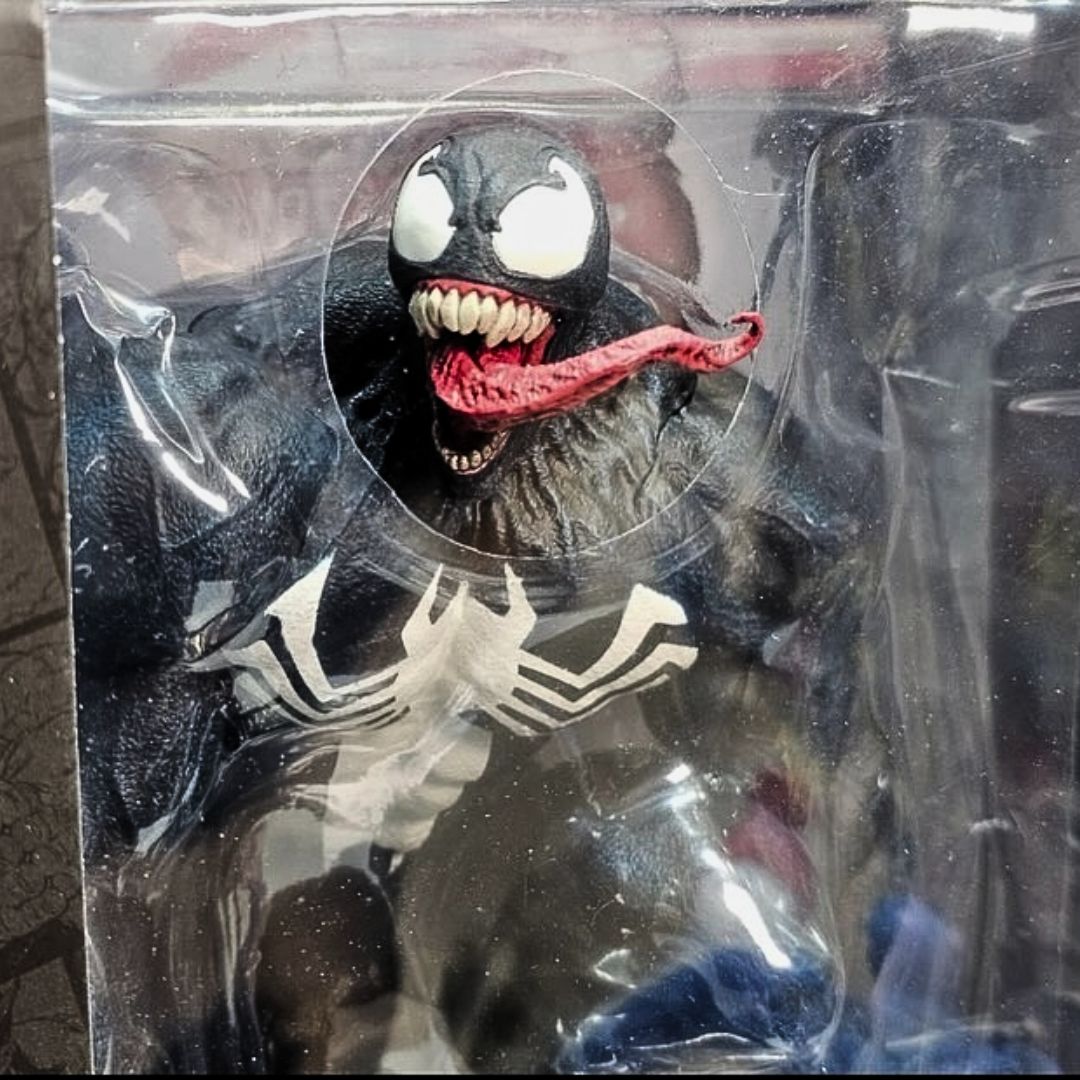 MARVEL COLLECTION 1:6TH WV4 - VENOM (VENOM #5) -McFarlane Toys - India - www.superherotoystore.com