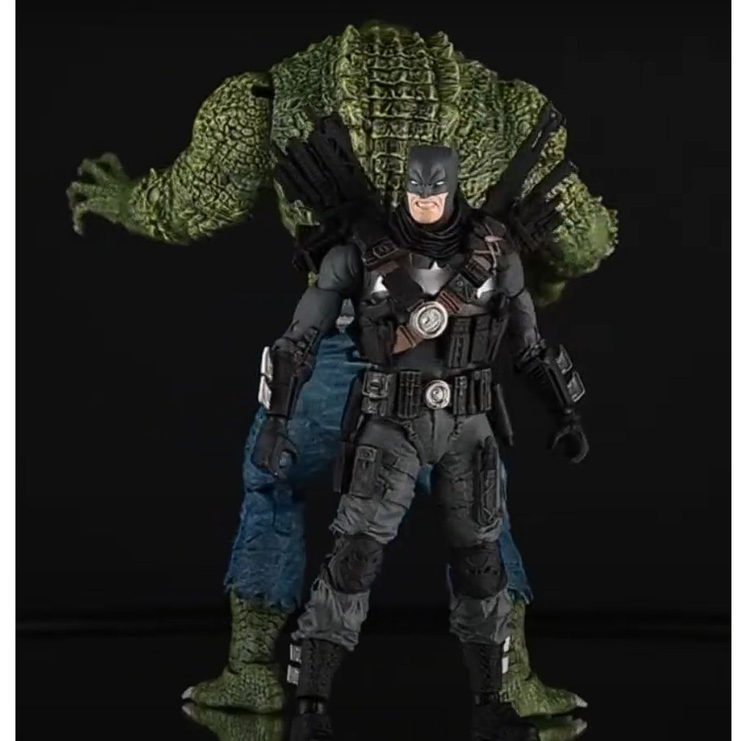 Batman and Killer Croc Action Figure By Mcfarlane Toys -McFarlane Toys - India - www.superherotoystore.com