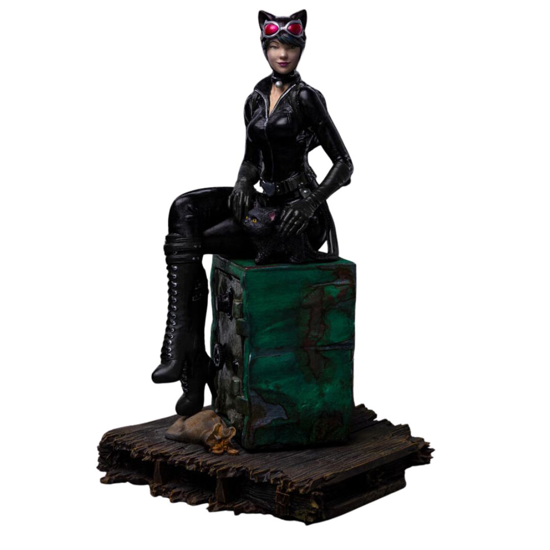 Catwoman (Gotham City Sirens) Statue By Iron Studios -Iron Studios - India - www.superherotoystore.com