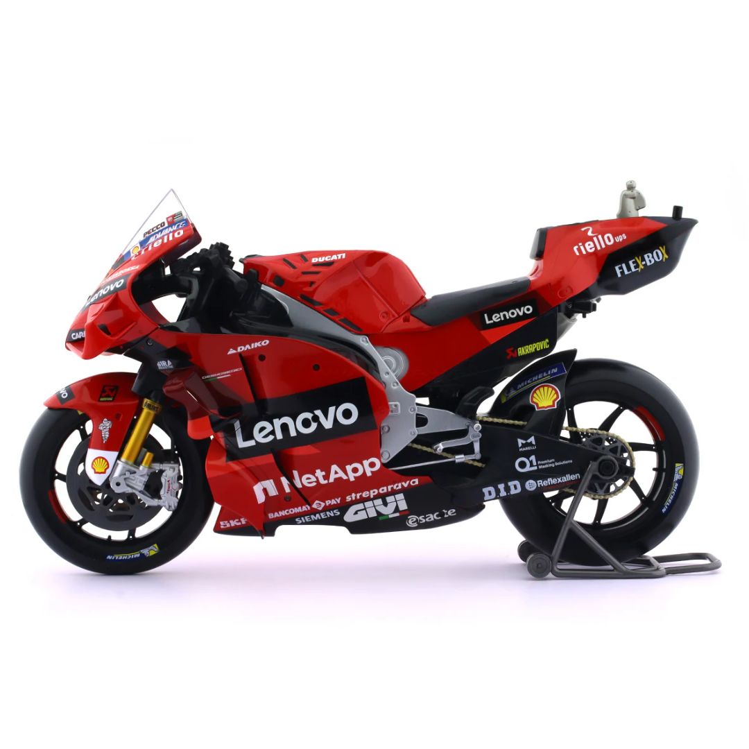 Ducati Lenovo team 2022 1:24 Scale Die-Cast bike by Bburago -Bburago - India - www.superherotoystore.com