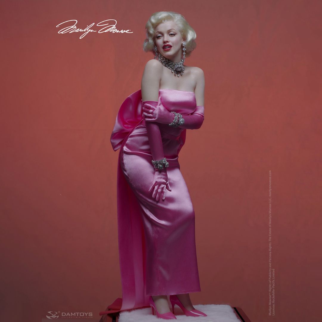 Marilyn Monroe Statue -Sideshow Collectibles - India - www.superherotoystore.com