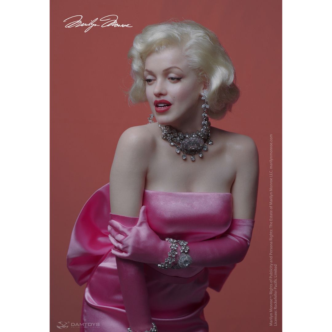 Marilyn Monroe Statue -Sideshow Collectibles - India - www.superherotoystore.com