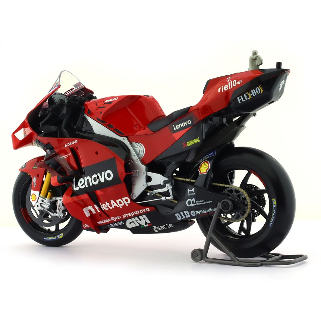 Ducati Lenovo team 2022 1:24 Scale Die-Cast bike by Bburago -Bburago - India - www.superherotoystore.com