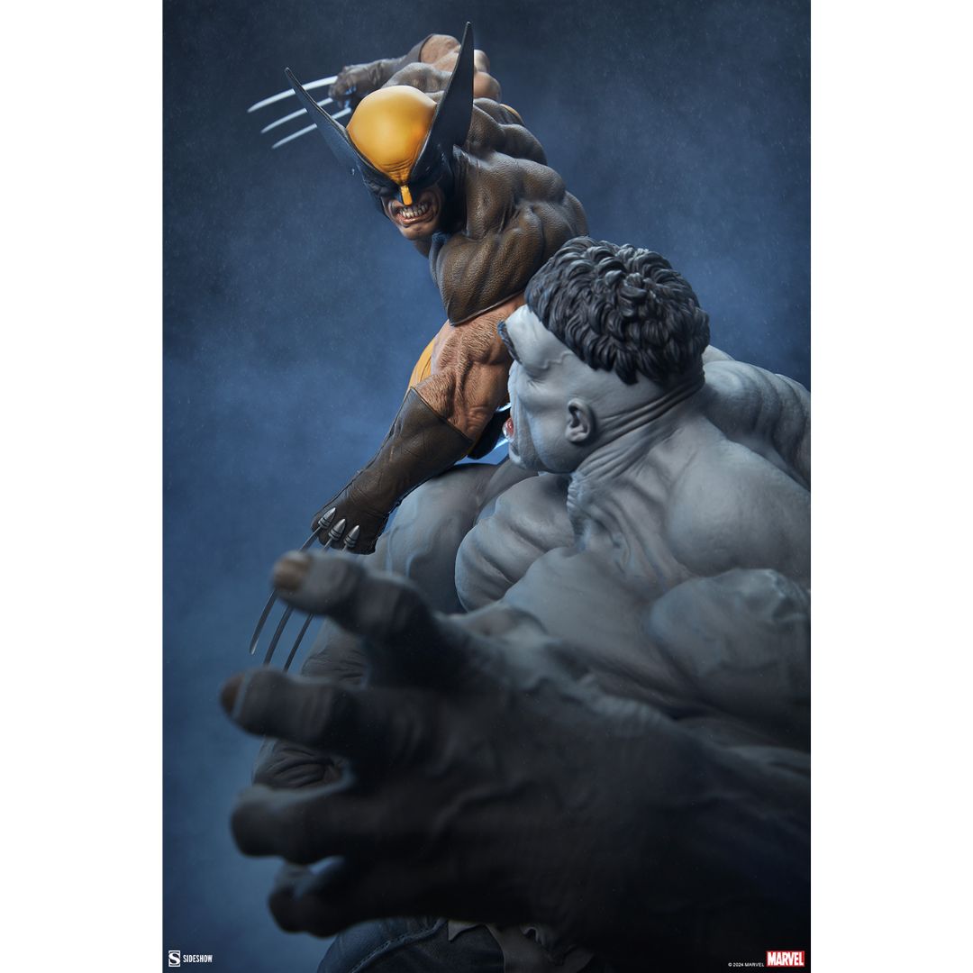 Grey Hulk Vs Wolverine Maquette By Sideshow Collectibles -Sideshow Collectibles - India - www.superherotoystore.com