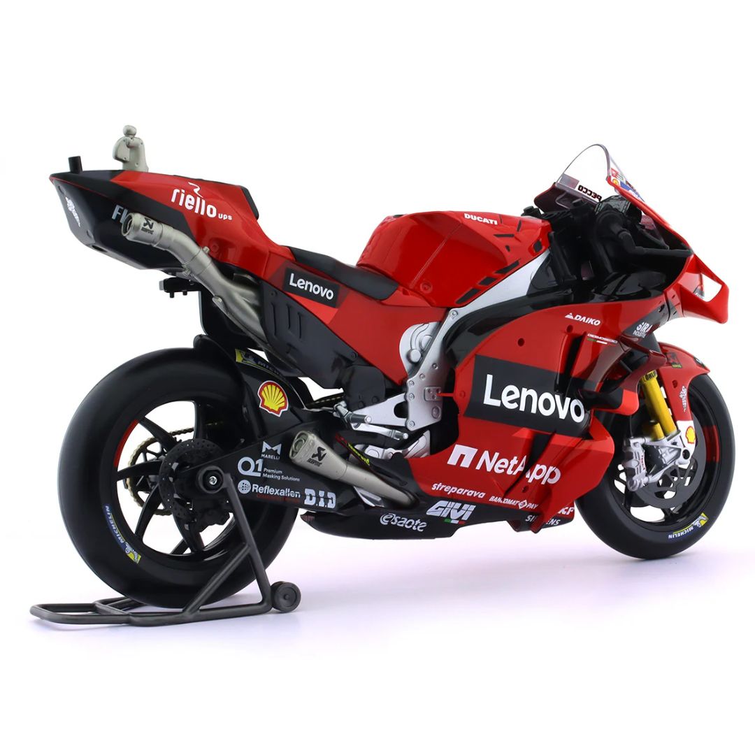 Ducati Lenovo team 2022 1:24 Scale Die-Cast bike by Bburago -Bburago - India - www.superherotoystore.com