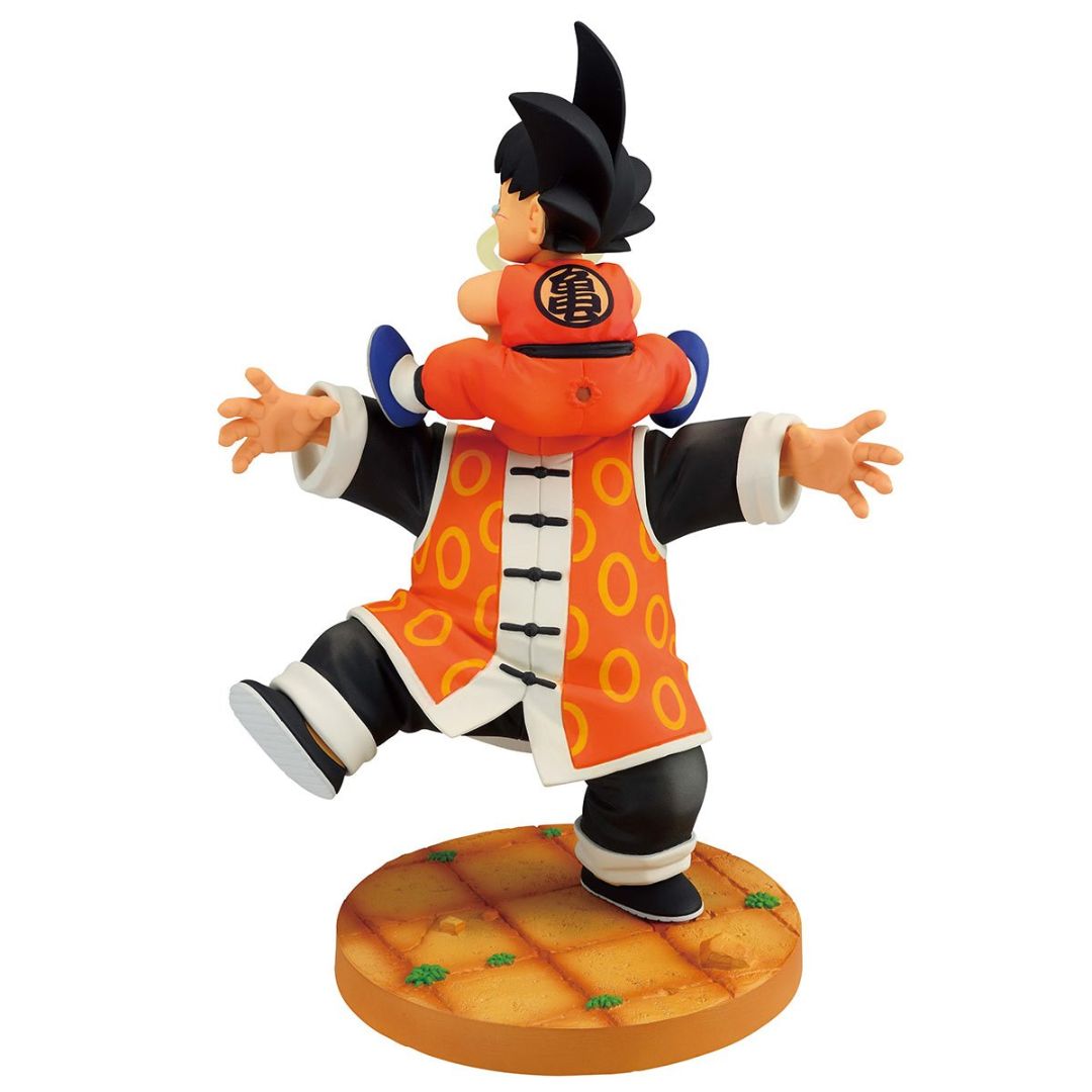 Dragon Ball Son Goku And Grandpa Son Gohan Dragon History Ii Revible Moment Statue By Bandai -Bandai - India - www.superherotoystore.com