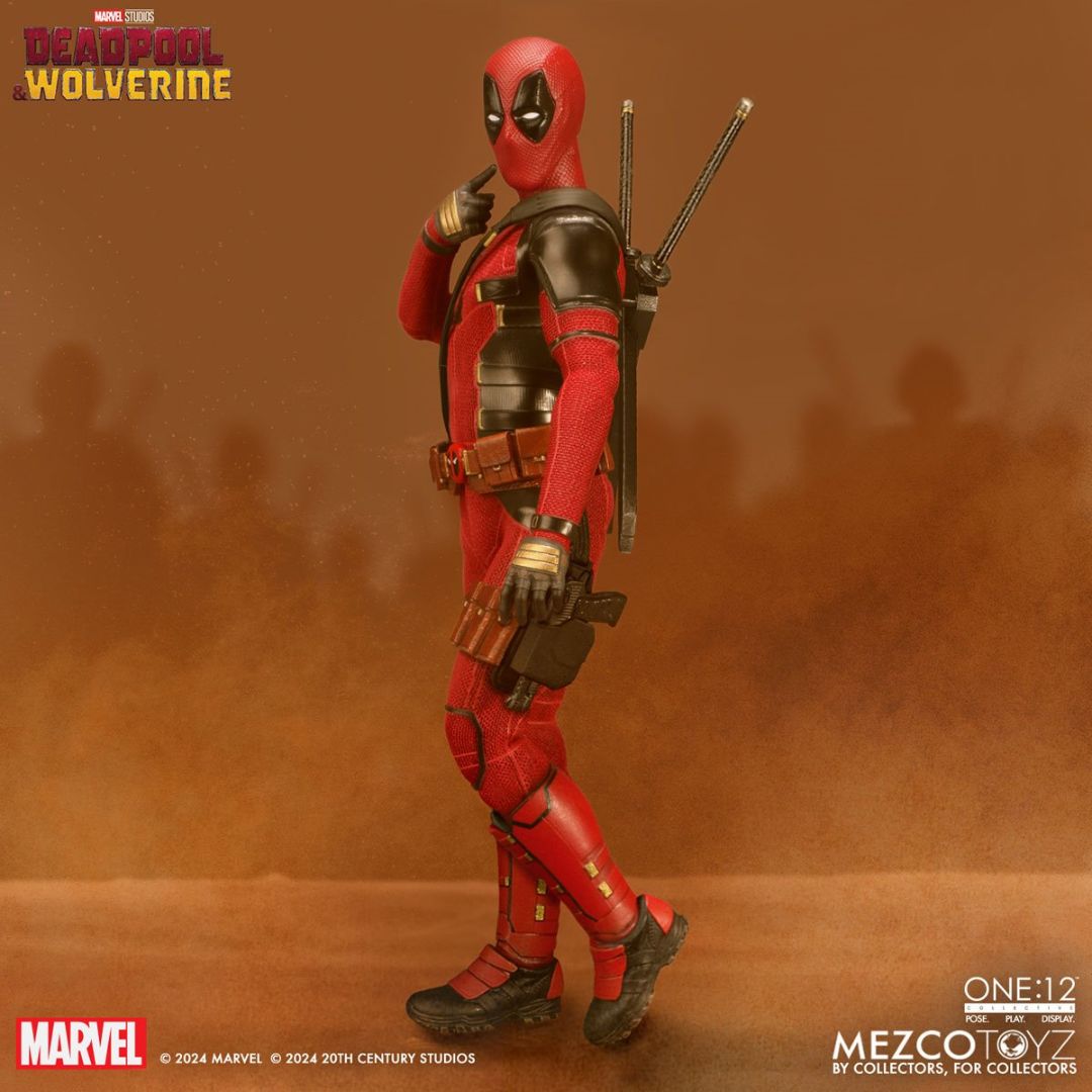 Deadpool & Wolverine: Deadpool Deluxe Edition By Mezco Toys -Mezco Toys - India - www.superherotoystore.com