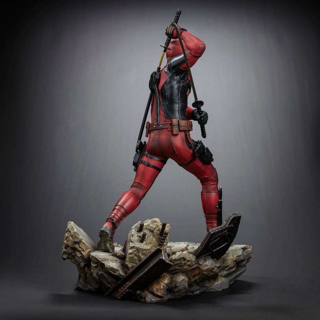 Deadpool - Deadpool & Wolverine Legacy Statue By Iron Studios -Iron Studios - India - www.superherotoystore.com