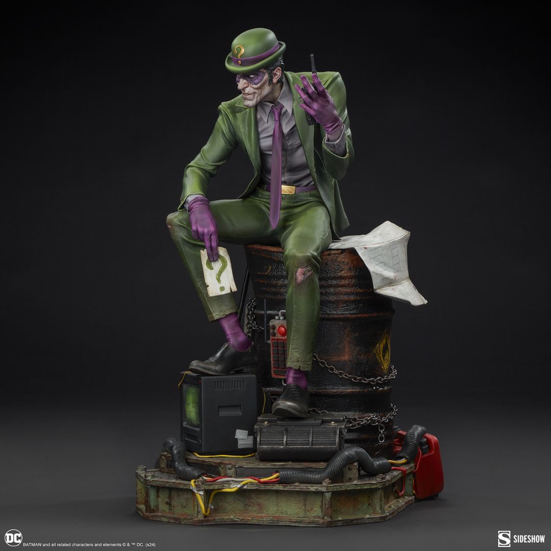 Riddler Premium Format Statue By Sideshow Collectibles -Sideshow Collectibles - India - www.superherotoystore.com