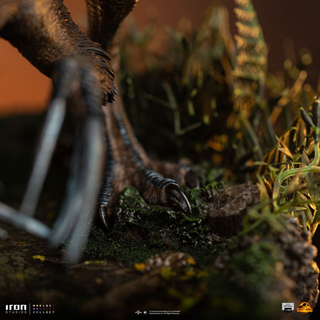 Therizinosaurus Demi Art Statue By Iron Studios -Iron Studios - India - www.superherotoystore.com