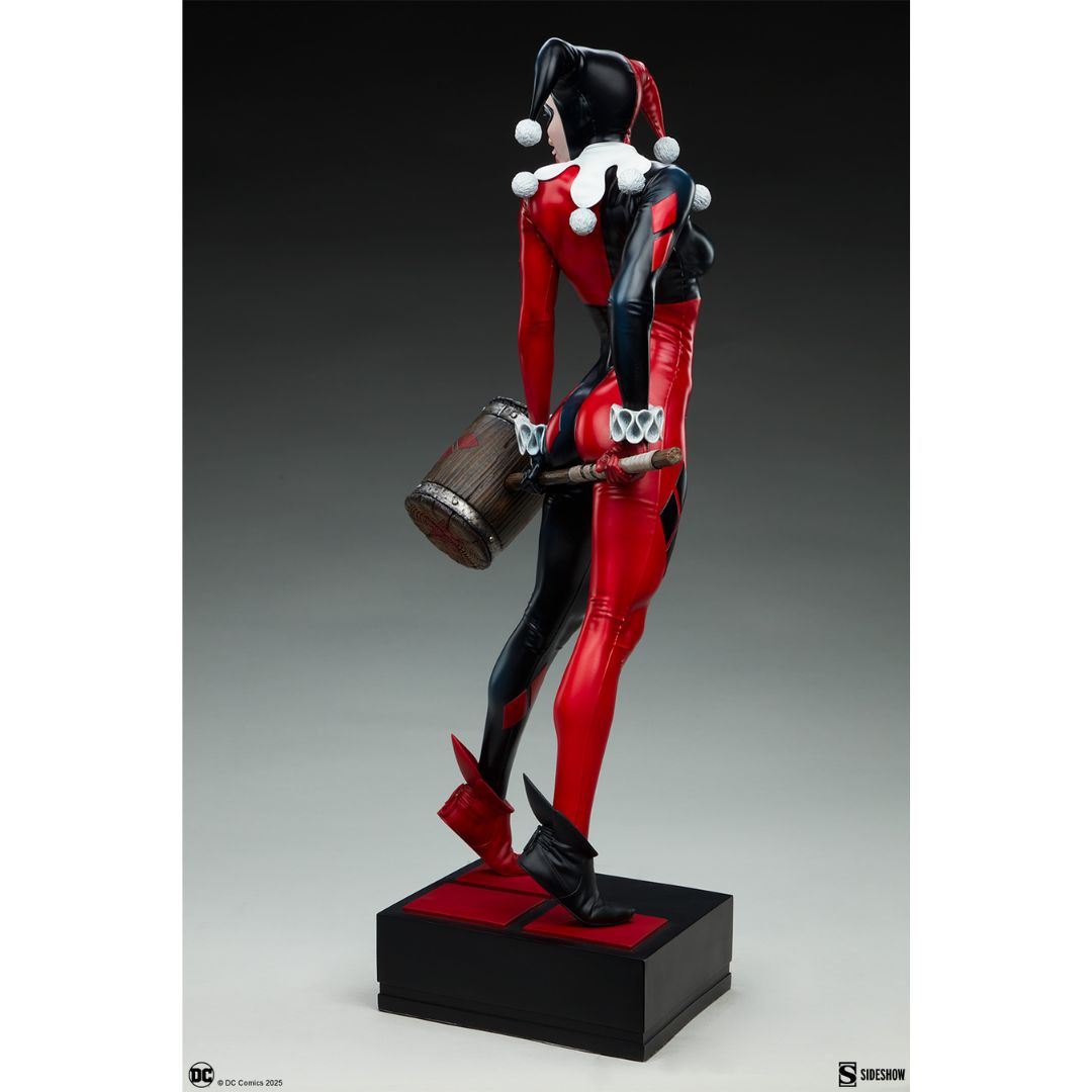 Harley Quinn Premium Format Figure By Sideshow -Sideshow Collectibles - India - www.superherotoystore.com