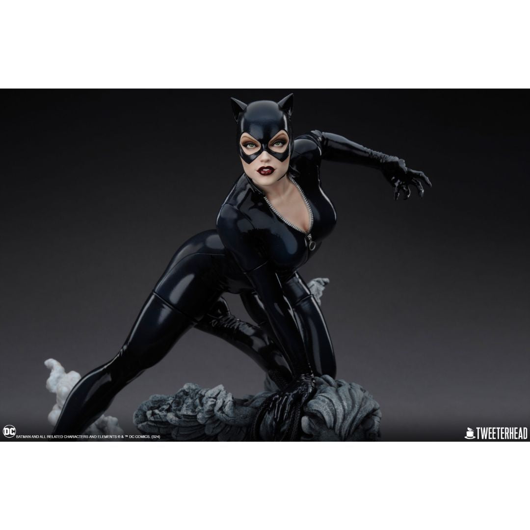 Catwoman Sixth Scale Maquette Statue By Tweeterhead -Tweeterhead - India - www.superherotoystore.com