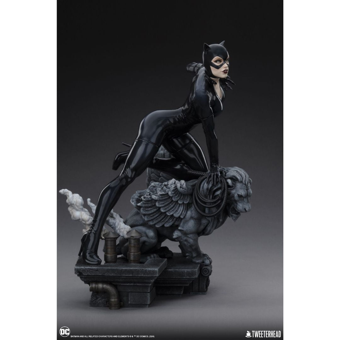 Catwoman Sixth Scale Maquette Statue By Tweeterhead -Tweeterhead - India - www.superherotoystore.com