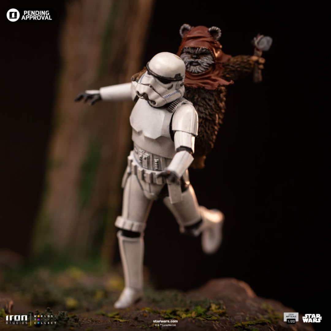 At-St And Chewbacca Statues By Iron Studios -Iron Studios - India - www.superherotoystore.com