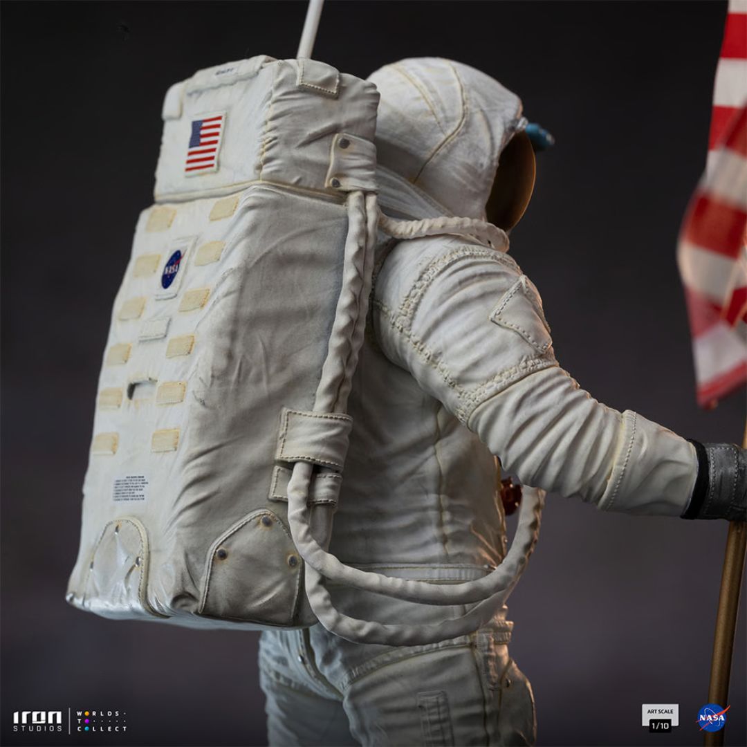 Apollo 11 Astronaut Statue By Iron Studios -Iron Studios - India - www.superherotoystore.com