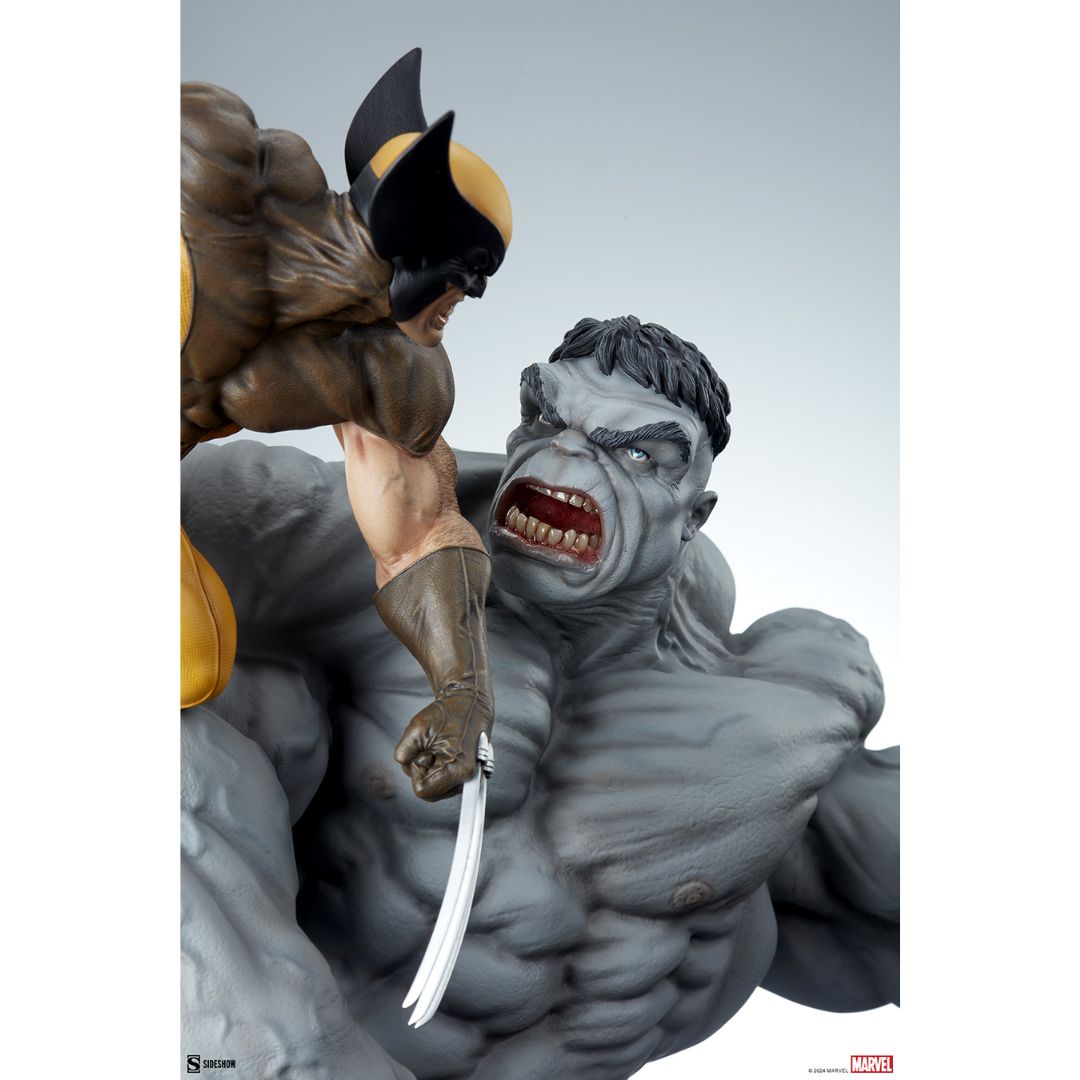 Grey Hulk Vs Wolverine Maquette By Sideshow Collectibles -Sideshow Collectibles - India - www.superherotoystore.com