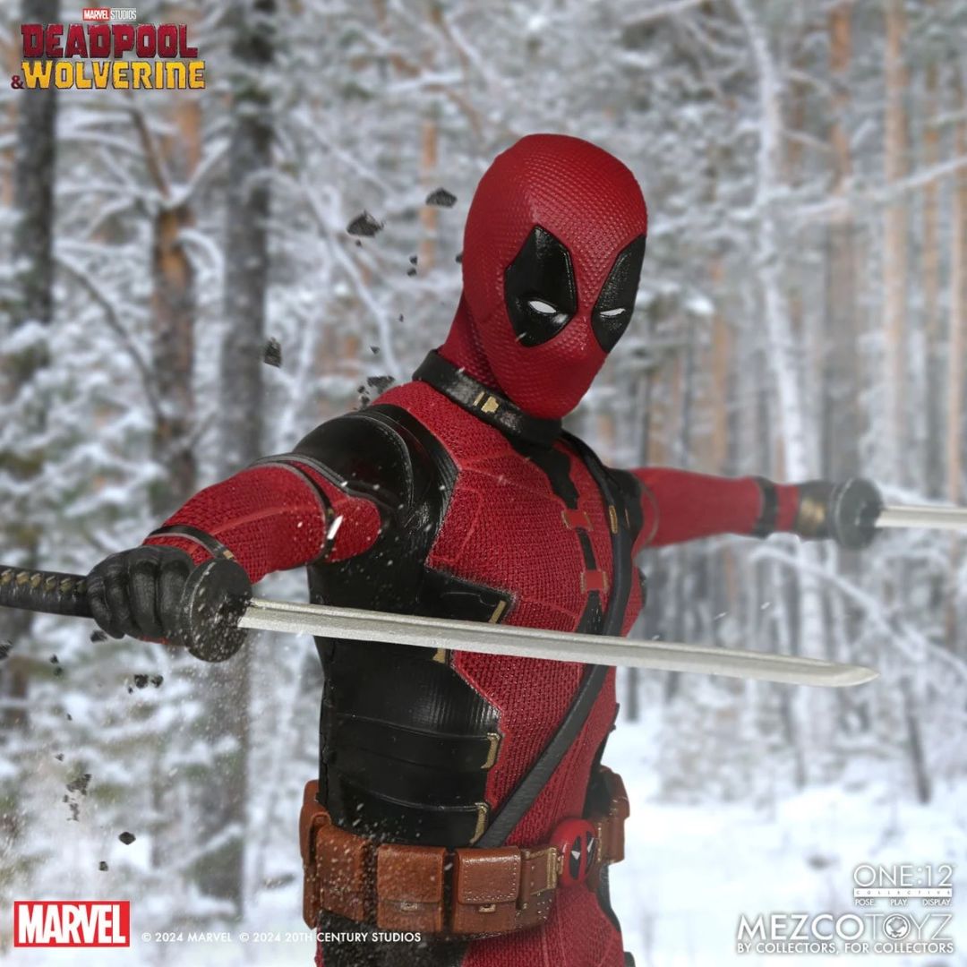 Deadpool & Wolverine: Deadpool Deluxe Edition By Mezco Toys -Mezco Toys - India - www.superherotoystore.com