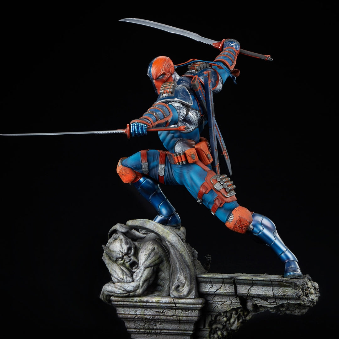 Deathstroke statue purchases