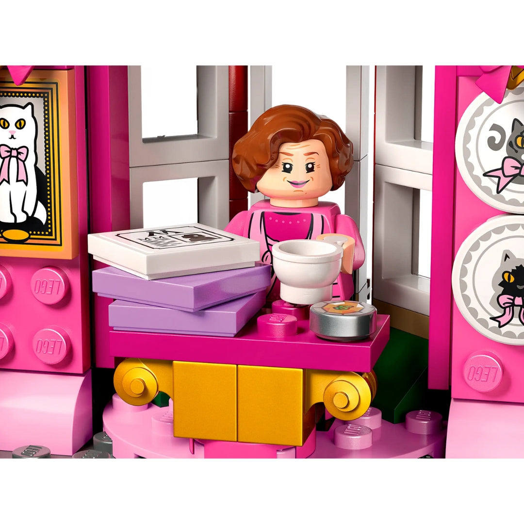 Lego classic cheap 10703 pink house