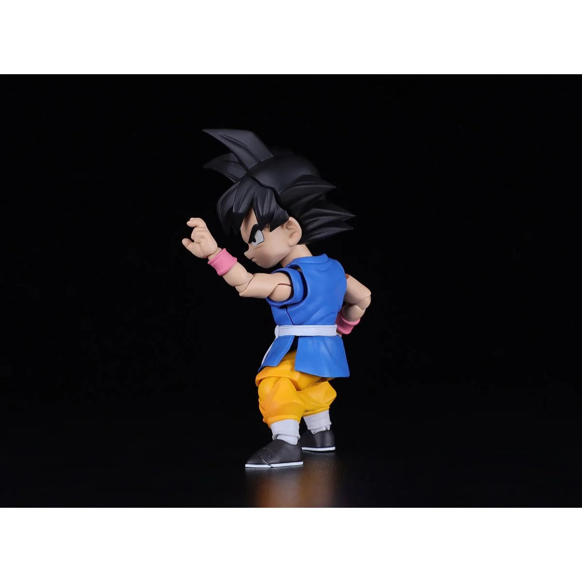 Dragon Ball GT Son Goku GT Figure SH Figuarts Figure by Bandai