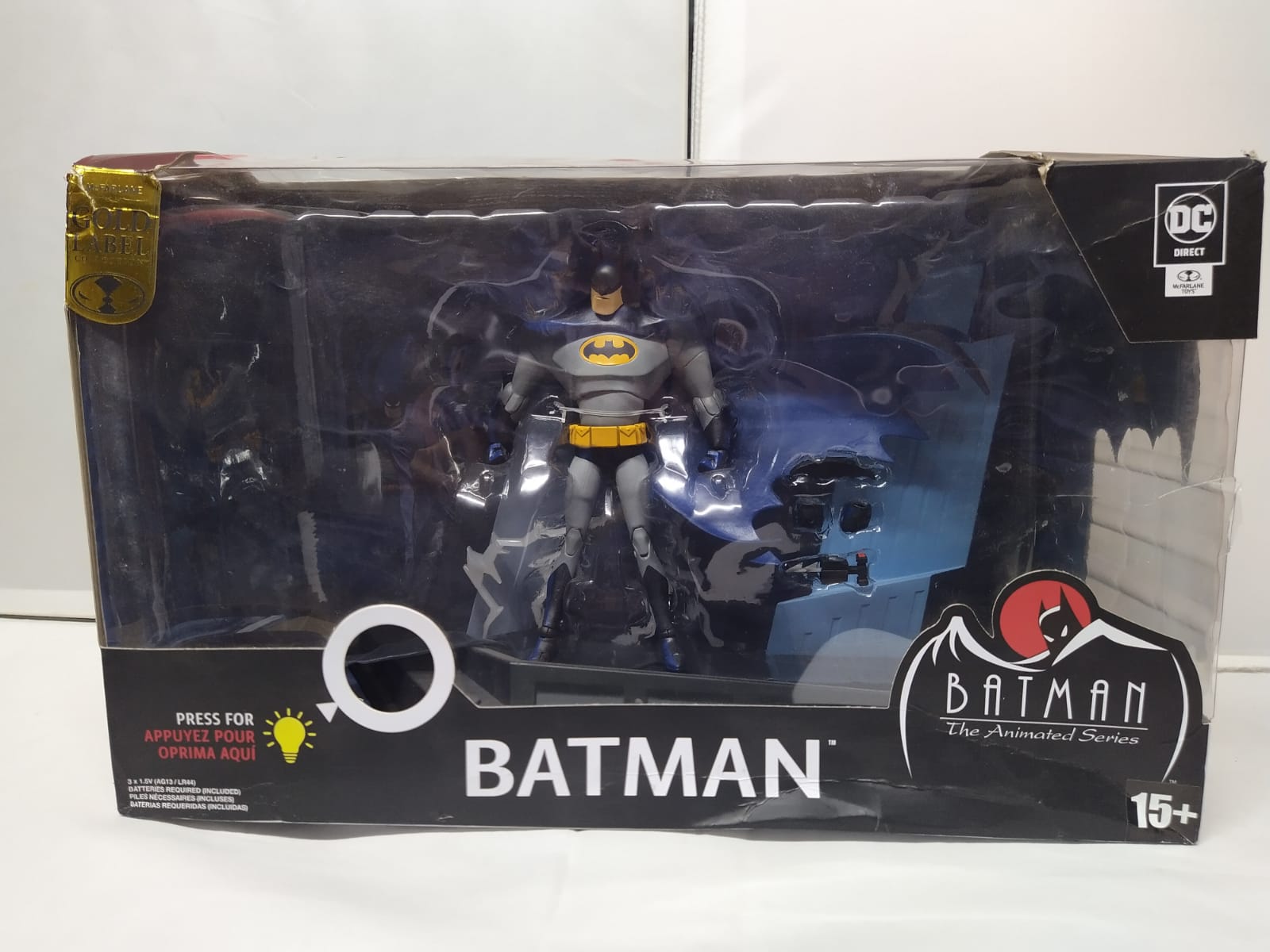 Batman the Animated Series 30th Anniversary NYCC Exclusive Gold Label Figure by McFarlane Toys  (Damaged Box) -McFarlane Toys - India - www.superherotoystore.com