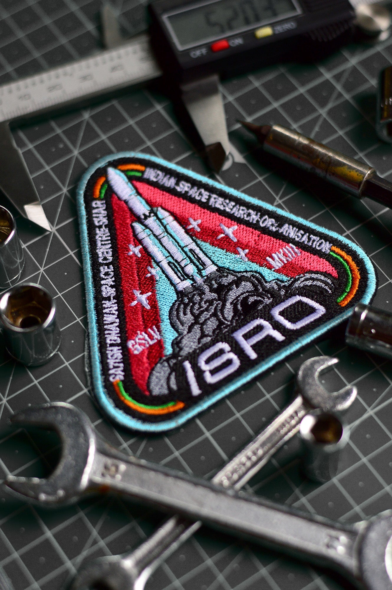 ISRO GSLV MK III Iron On Badge -A47 - India - www.superherotoystore.com