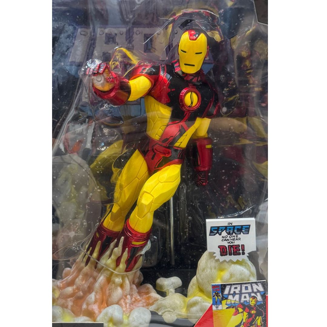 MARVEL COLLECTION 1:6TH WV4 - IRON MAN (IRON MAN #256) -McFarlane Toys - India - www.superherotoystore.com