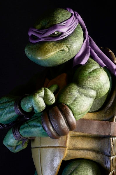 Teenage Mutant Ninja Turtles (Movie) Donatello 1/4th Scale Collectible Figure by Neca -NECA - India - www.superherotoystore.com