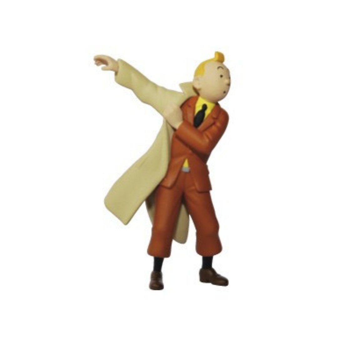 Tintin Putting on his Trench Coat statue by Moulinsart -Moulinsart - India - www.superherotoystore.com