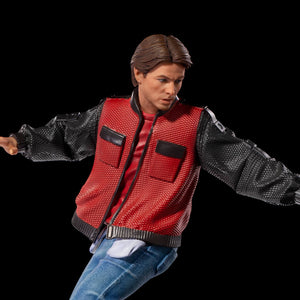Retour vers le Futur II - Statuette 1/10 Art Scale Marty McFly on  Hoverboard 22 cm - Figurines - LDLC