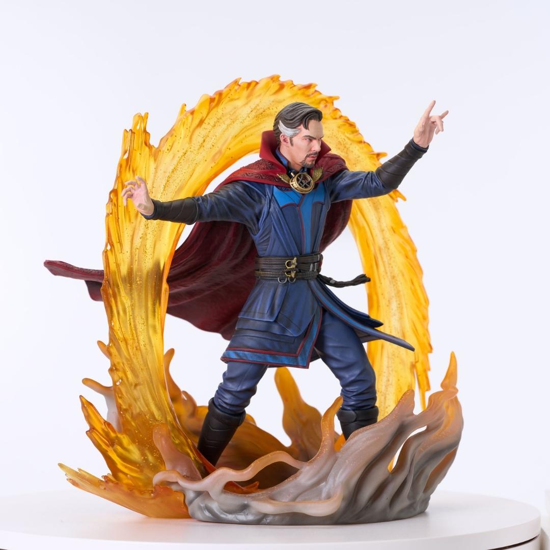  Diamond Select Toys Marvel Gallery: Doctor Strange in