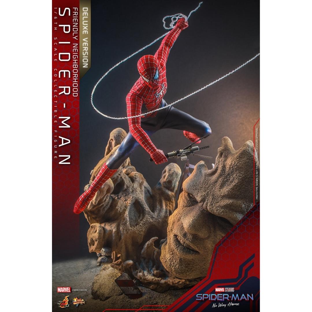 Friendly Neighborhood Spider-Man Sixth Scale Deluxe Figure by Hot Toys