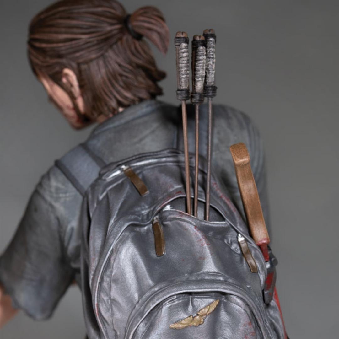 FIGURE - THE LAST OF US II - ELLIE COM O ARCO(WITH BOW), Dark Horse,  Multicor