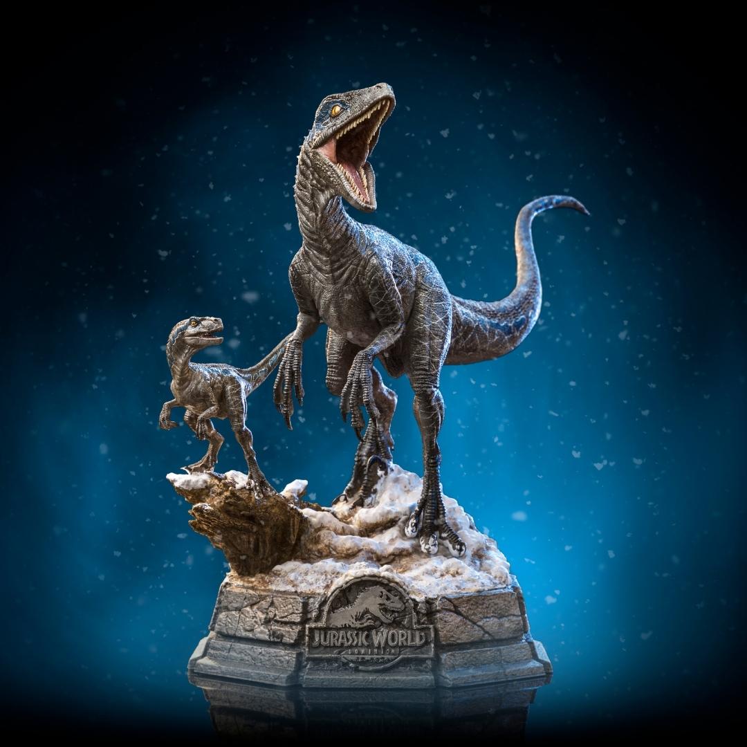 Blue and Beta Jurassic World Dominion Deluxe Art Scale 1/10 Statue by Iron Studios -Iron Studios - India - www.superherotoystore.com