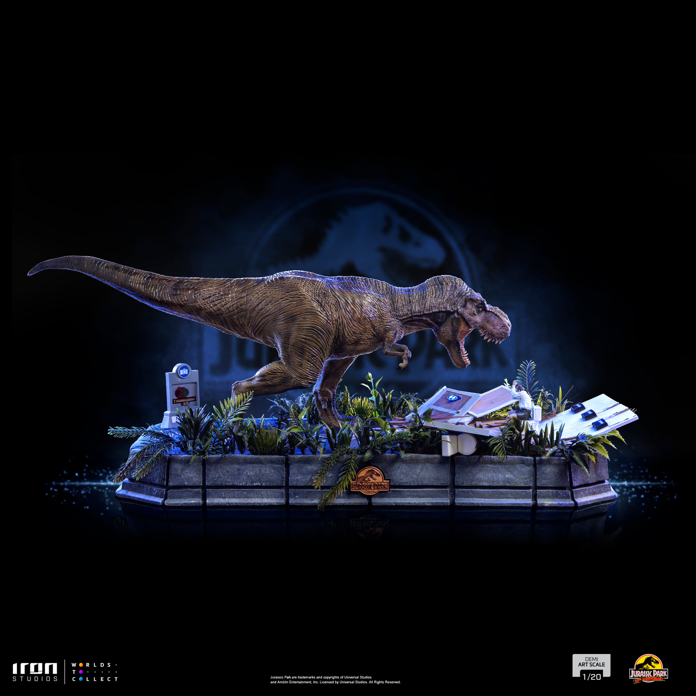 Jurassic Park T-Rex & Donald Gennaro 1/10 Scale Statue by Iron Studios